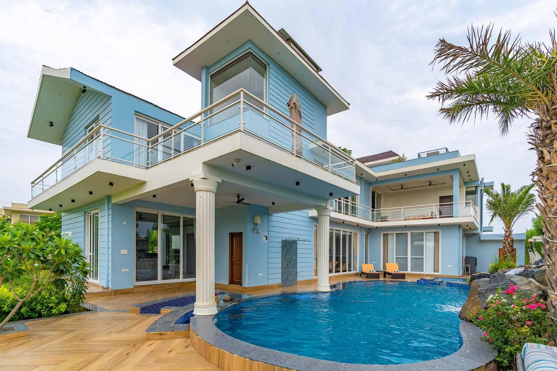 Stayvista At Serenity Farms With Pool, Lawn, Bonfire & Bbq Sohna 외부 사진