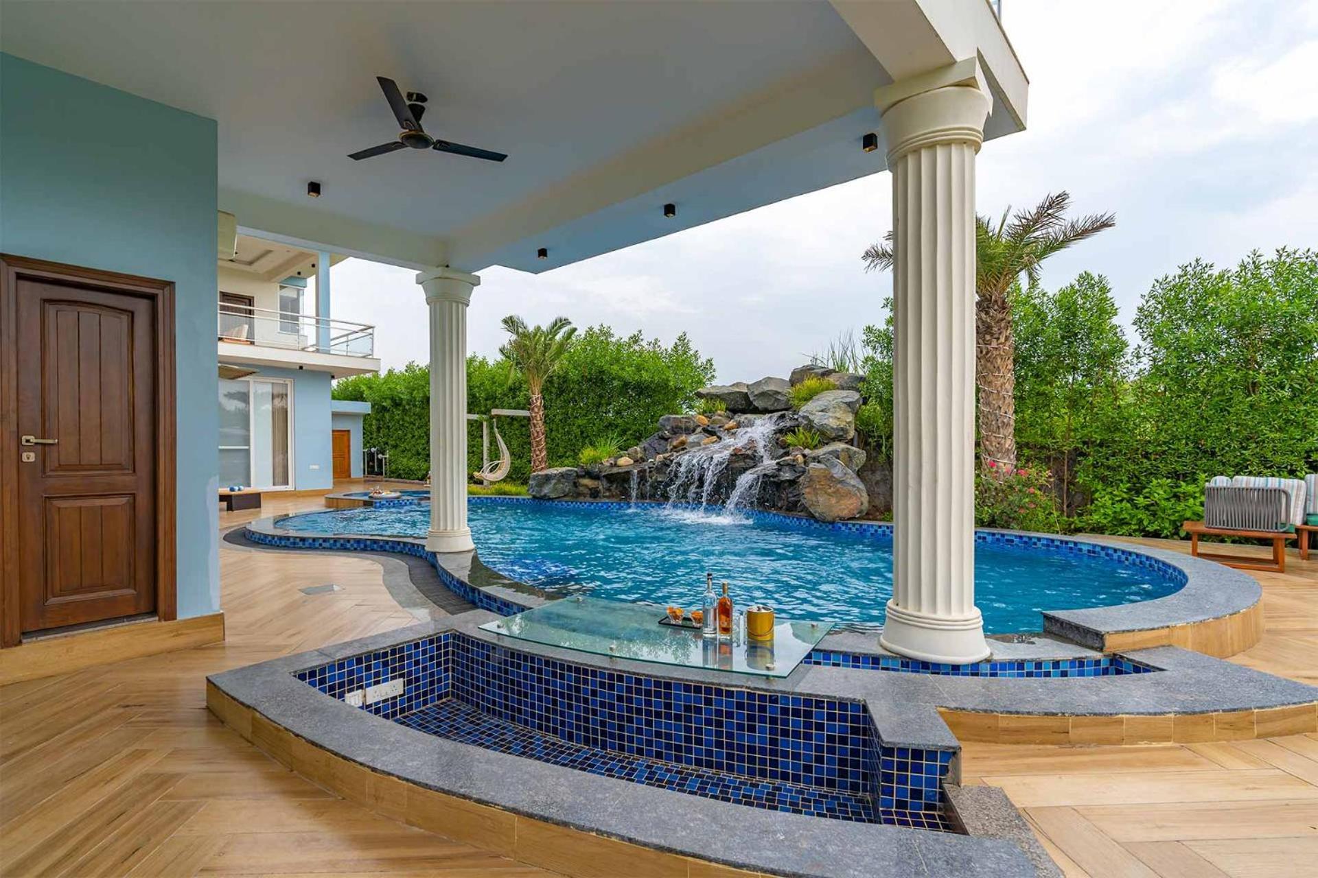 Stayvista At Serenity Farms With Pool, Lawn, Bonfire & Bbq Sohna 외부 사진